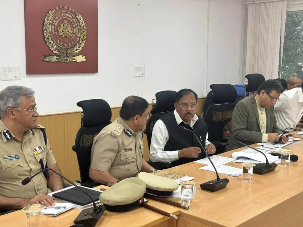 ಕೈದಿಗಳಿಗೆ ರಾಜಾತಿಥ್ಯ, ತನಿಖೆಗೆ ಸಮಿತಿ