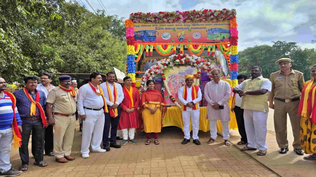 ಬಸ್ಗಳನ್ನೇ ಕನ್ನಡ ತೇರನ್ನಾಗಿ ಸಿಂಗರಿಸಿದ ಸಂಸ್ಥೆ