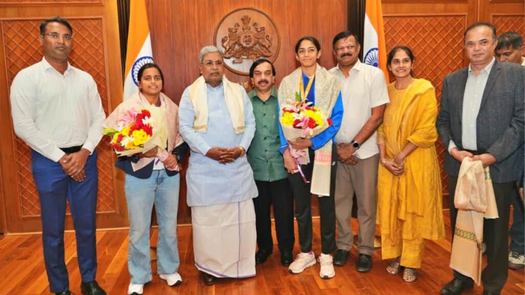 ಬ್ಯಾಡ್ಮಿಂಟನ್ ಬೆಳ್ಳಿ ಸಾಧಕಿ ಲಕ್ಷ್ಯ ರಾಜೇಶ್ಗೆ ಸಿಎಂ ಅಭಿನಂದನೆ