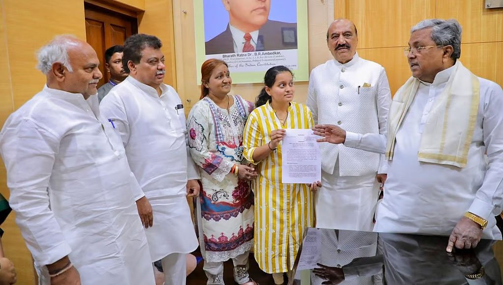 ಮಹಾಂತೇಶ್​​ ಬೀಳಗಿ ಪುತ್ರಿಗೆ ಸರ್ಕಾರಿ ನೌಕರಿ: ಸಿಎಂ