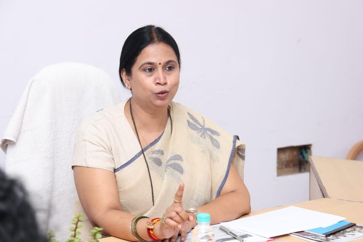 ಶಾಲಾ-ಕಾಲೇಜುಗಳಲ್ಲಿ ಸಾಮಾಜಿಕ ಮಾಧ್ಯಮಗಳ ಬಗ್ಗೆ ಜಾಗೃತಿ ಮೂಡಿಸಲು: ಸಚಿವೆ ಲಕ್ಷ್ಮಿ ಹೆಬ್ಬಾಳ್ಕರ್