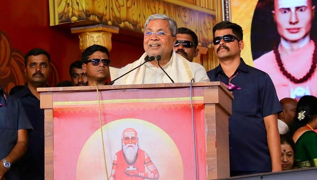 ಎಲ್ಲ ಧರ್ಮಕ್ಕಿಂತ ಮಾನವ ಧರ್ಮವೇ ಮೇಲು: ಸಿಎಂ