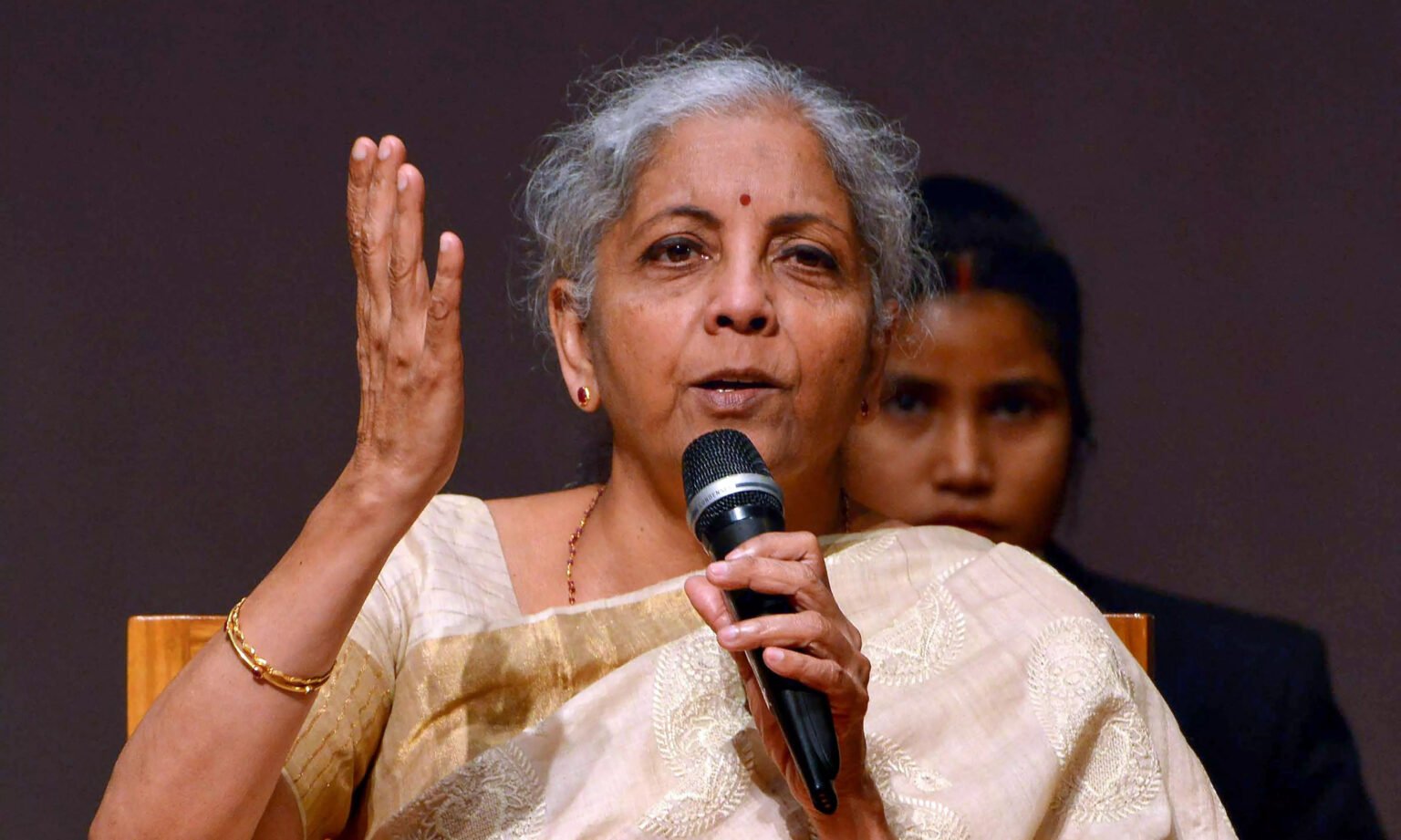 2026-27ರ ಭಾರತ ಸರ್ಕಾರದ ಅಂದಾಜು ಪಟ್ಟಿ ಮತ್ತು ವೆಚ್ಚದ ವಿವರಗಳನ್ನ ವಿತ್ತ ಸಚಿವೆ ಸೀತಾರಾಮನ್ ಮಂಡಿಸಲಿದ್ದಾರೆ