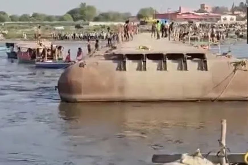 ಯಮುನಾ ನದಿ: ಪ್ರವಾಸಿಗರ ದೋಣಿ ಮುಳುಗಿ ಆರು ಮಂದಿ ಸಾವು