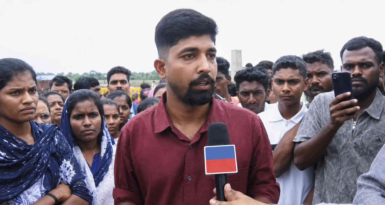 ಪೊಲೀಸ್ ಕಾನ್ಸ್ಟೇಬಲ್ ಪರೀಕ್ಷೆಯಲ್ಲಿ ಅವಾಂತರ – ಕಣ್ಣೀರಿಟ್ಟ ಅಭ್ಯರ್ಥಿಗಳು, ಪರೀಕ್ಷೆ ಬಹಿಷ್ಕಾರ!